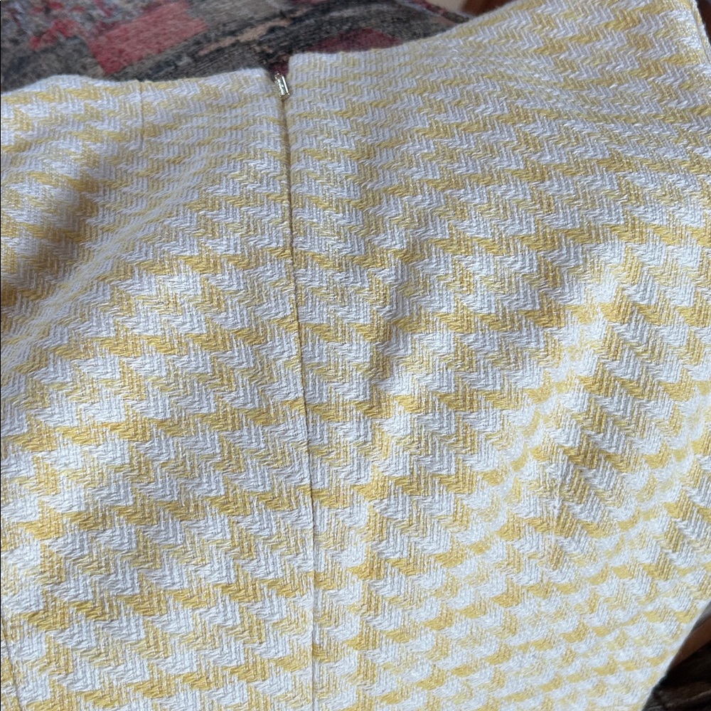 Karl Lagerfeld Elegant Yellow Checkered Sleeveless Dress - Picture 9 of 9